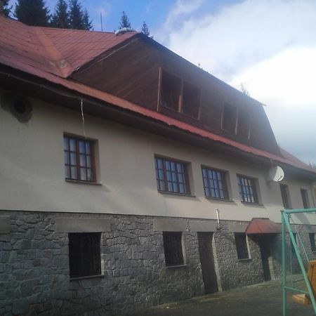 Penzion Adam Adamov  Esterno foto