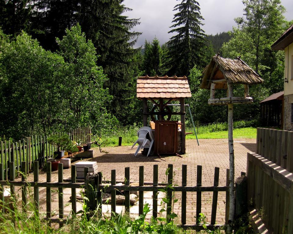 Penzion Adam Adamov  Esterno foto